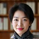 진지하면서도 친근한 표정의 이 박사님, 한국 전통 음악 이론 전공